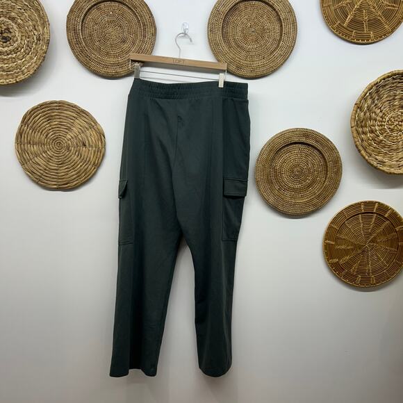 Old Navy Active Dynamic Fleece High Rise Wide Leg Plus Size XXL Cargo Athleisure - Picture 2 of 6